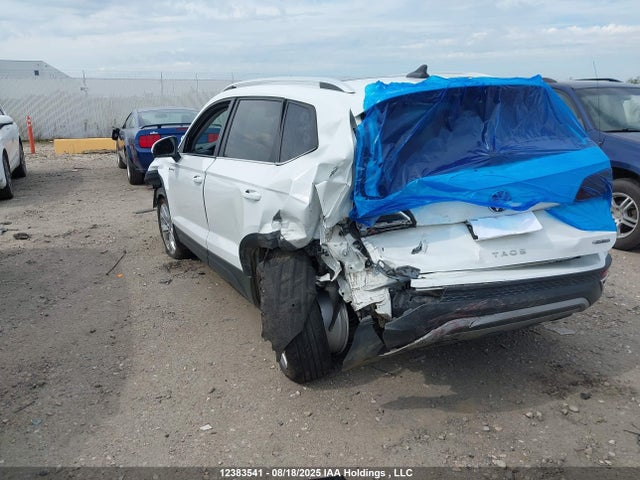 3VVLX7B26NM084752 Volkswagen tsi