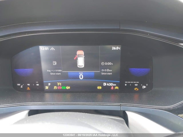 3VVLX7B26NM084752 Volkswagen tsi