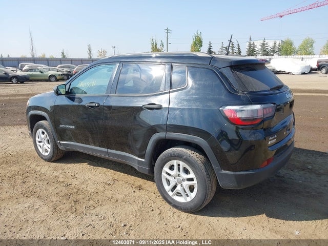 3C4NJDAB4JT139319 Jeep Compass