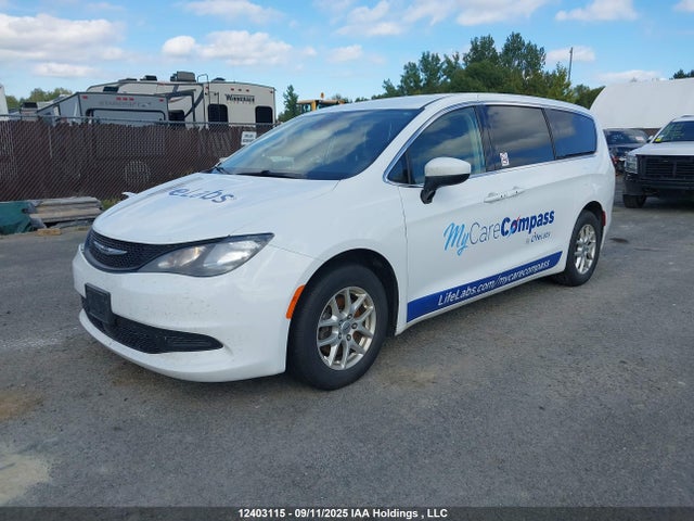 Chrysler Grand Caravan Sxt 2022 2C4RC1ZG9NR126231 Image 2