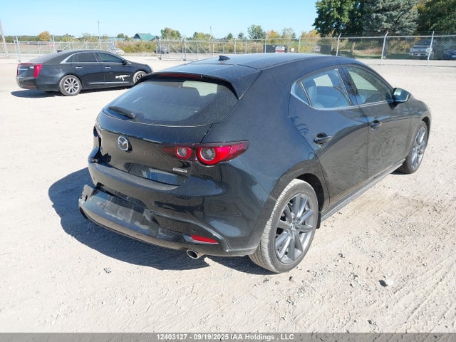 JM1BPBMM9R1717971 Mazda pyukd