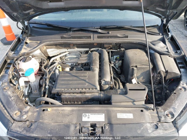 Volkswagen 1.4 tsi 2017 3VW2B7AJ7HM409248 Image 10