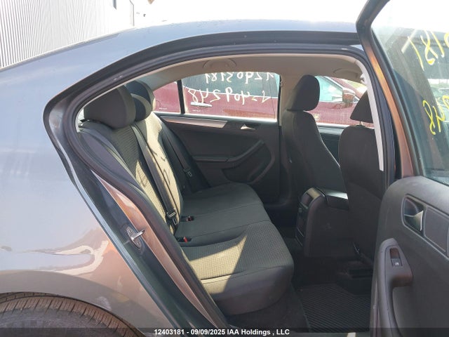 Volkswagen 1.4 tsi 2017 3VW2B7AJ7HM409248 Image 8