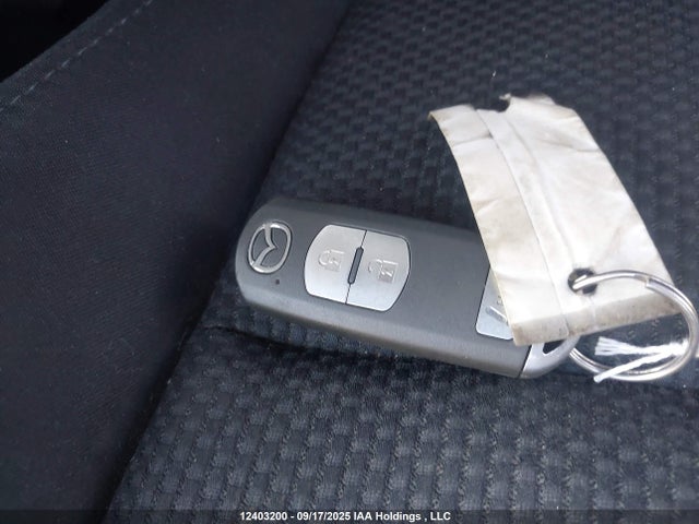 JM3KE4CY2G0632003 Mazda py