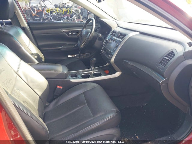 1N4AL3AP5EN247880 Nissan 2014