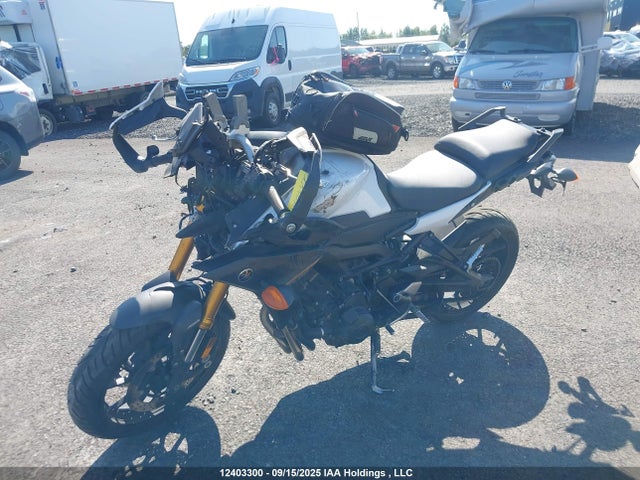 JYARN37N6HA001103 Yamaha FJ09