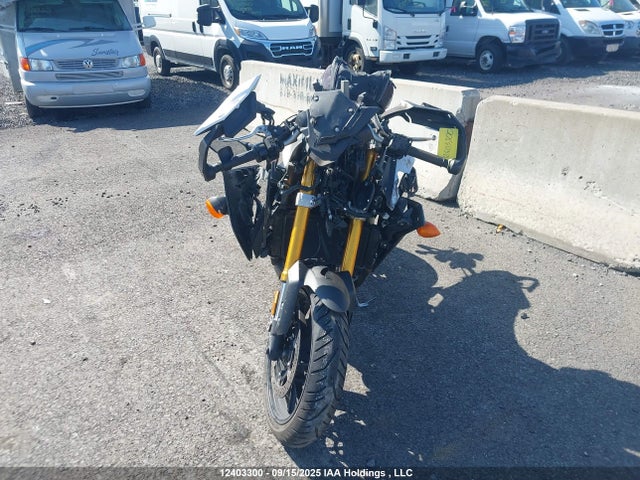 JYARN37N6HA001103 Yamaha FJ09