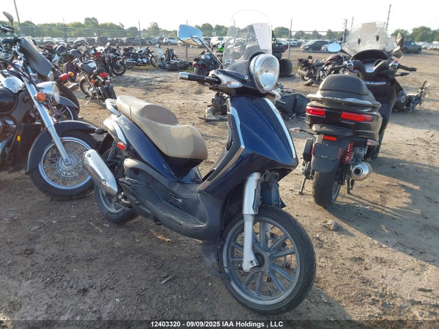 Aukcja sprzedaży 2011 Piaggio Bv 250, vin: ZAPM289L0B5290025, numer aukcji: 12403320