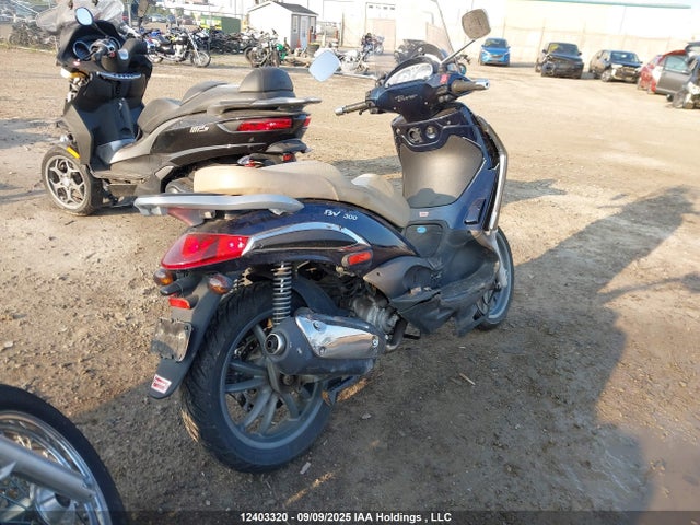Aukcja sprzedaży 2011 Piaggio Bv 250, vin: ZAPM289L0B5290025, numer aukcji: 12403320