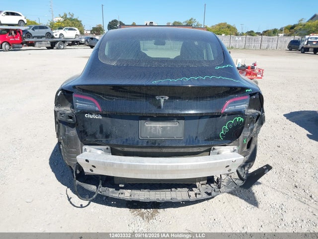 5YJ3E1EA1KF410512 Tesla 2019