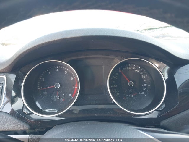 3VWL07AJ9GM392302 Volkswagen 2016
