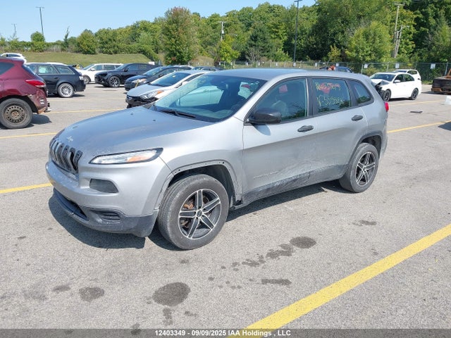 1C4PJLAB8FW559928 Jeep 2015