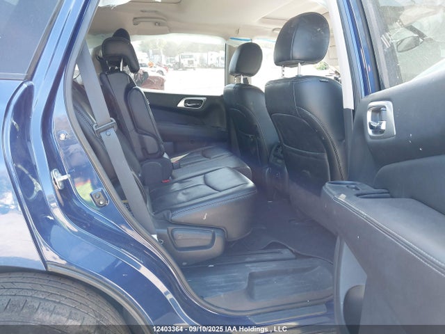 Nissan Pathfinder 2017 5N1DR2MM0HC686790 Image 8