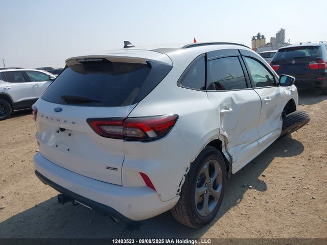 1FMCU9NZ1RUA96638 Ford dura d4 ivct atk