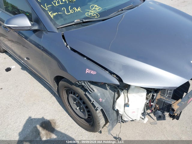 KMHD84LF1HU122576 Hyundai 2017