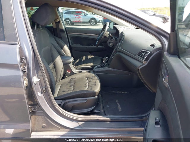 KMHD84LF1HU122576 Hyundai 2017