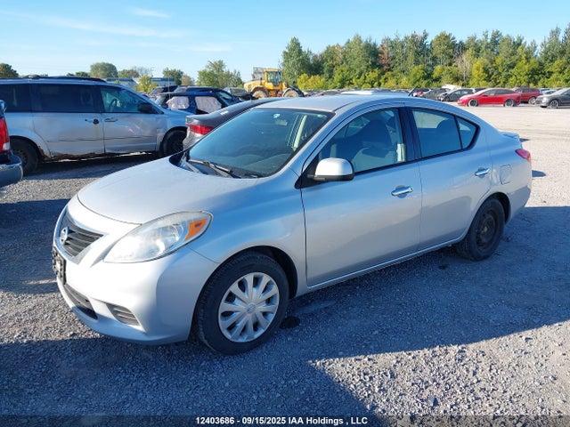 Nissan 2014 2014 3N1CN7AP6EL824049 Image 2