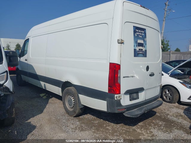 WD3BF1CDXKP086515 Mercedes-Benz om 642 with brake assist
