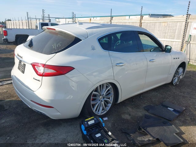 ZN661YUL2KX335831 Maserati m156e
