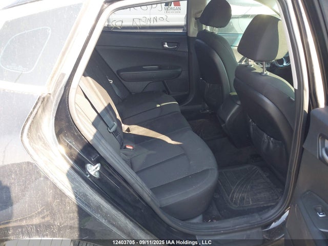 5XXGT4L37JG240438 KIA gdi