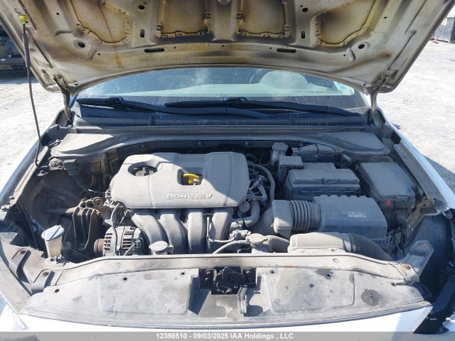 Hyundai mpi nu 2018 5NPD74LF7JH346362 Image 10