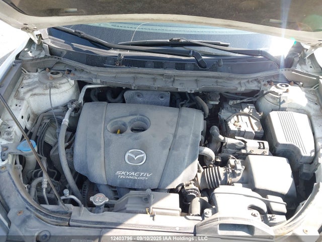 JM3KE2BE2E0349156 Mazda pe