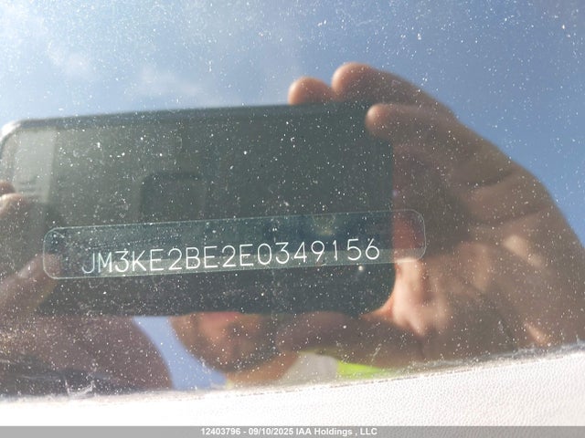 JM3KE2BE2E0349156 Mazda pe