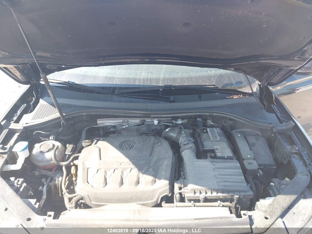 3VV8B7AX7NM055178 Volkswagen Tiguan