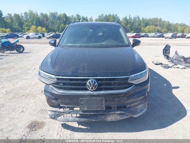 3VV8B7AX7NM055178 Volkswagen Tiguan