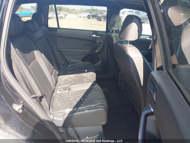 3VV8B7AX7NM055178 Volkswagen Tiguan