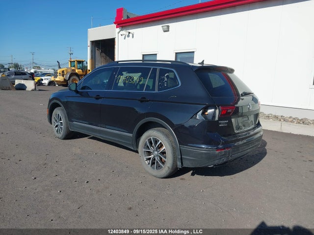 3VV2B7AX7JM087600 Volkswagen Tiguan