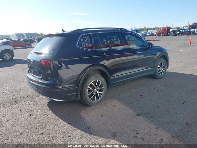 3VV2B7AX7JM087600 Volkswagen Tiguan