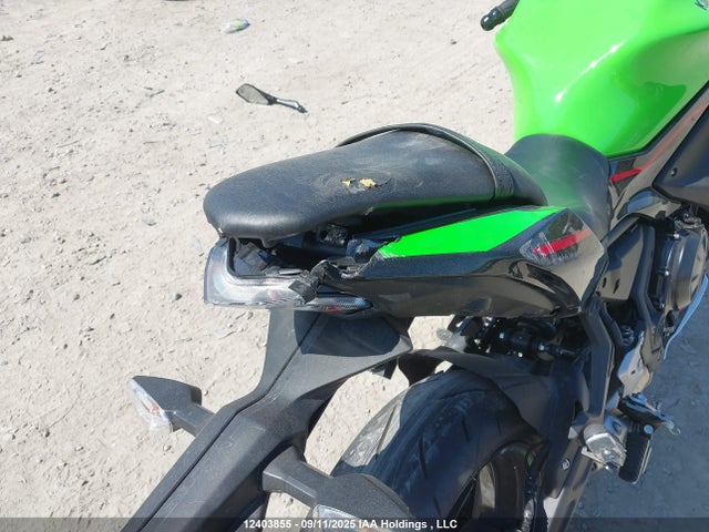 ML5EXEN1XNDA74619 Kawasaki Ninja 650