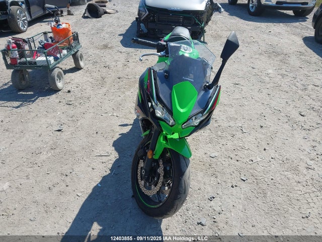 ML5EXEN1XNDA74619 Kawasaki Ninja 650