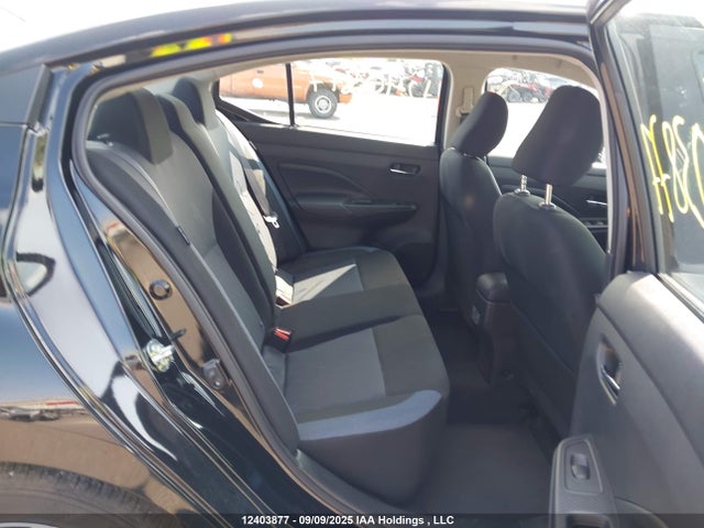 3N1CN8EV8SL863803 Nissan Versa