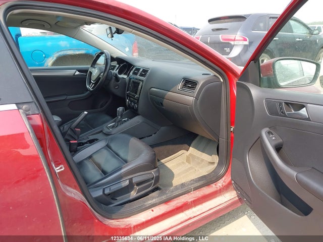 3VWL17AJ8HM291251 Volkswagen 1.8 tsi
