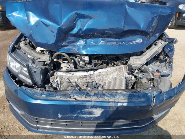 1VWAA7A38JC034784 Volkswagen tsi