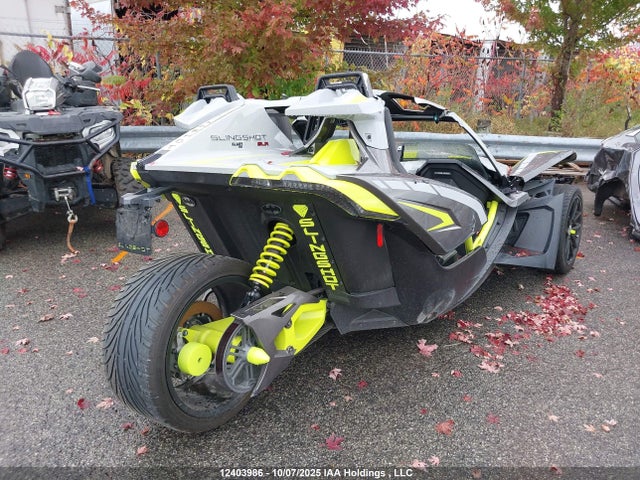 Polaris Slingshot 2018 57XAARFA9J8126521 Image 4