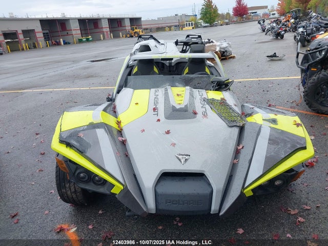 Polaris Slingshot 2018 57XAARFA9J8126521 Image 5