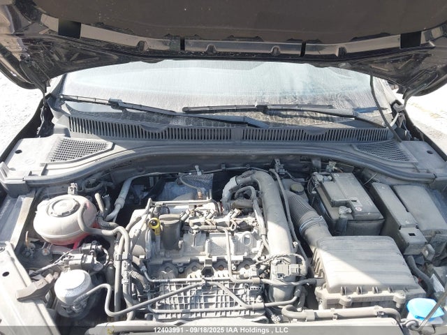 3VWE57BU0KM076217 Volkswagen 1.8 tsi