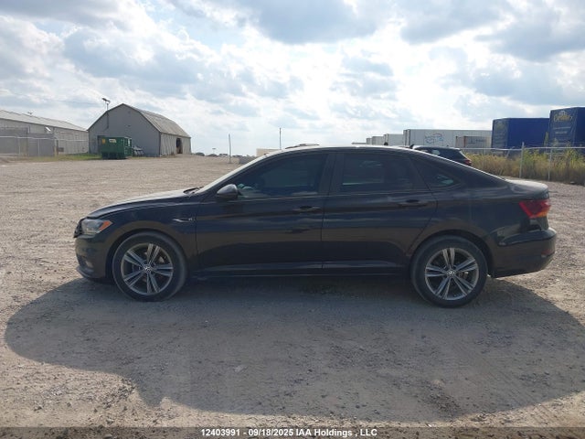 3VWE57BU0KM076217 Volkswagen 1.8 tsi
