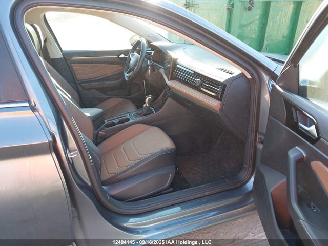 3VWGX7BUXSM002628 Volkswagen tsi