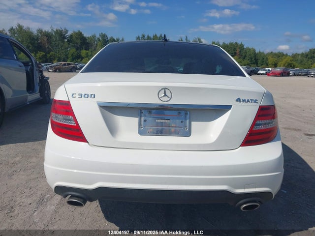 WDDGF8AB1EA960284 Mercedes-Benz C-Class