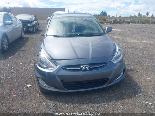 KMHCT5AE9HU330974 Hyundai Accent