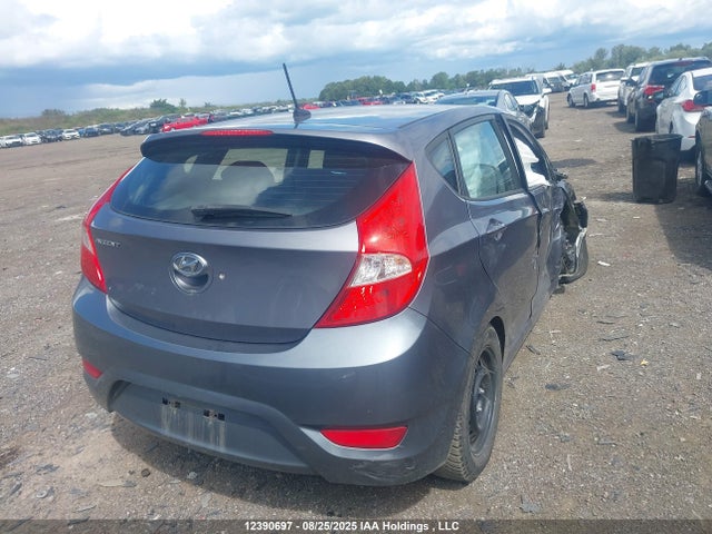 KMHCT5AE9HU330974 Hyundai Accent