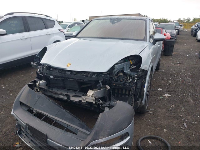 Porsche 2020 2020 WP1BE2AY4LDA55086 Image 2