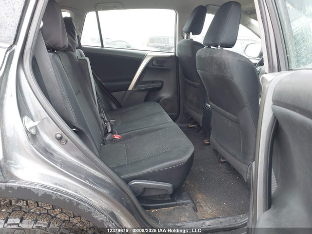 Продаж на аукціоні авто 2015 Toyota Rav4 Le, vin: 2T3BFREV1FW352461, номер лоту: 12379675