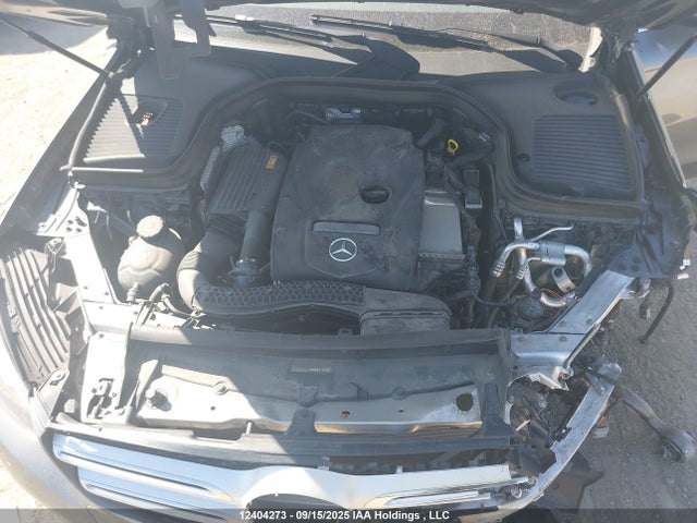 WDC0G4KB7HF229537 Mercedes-Benz m274