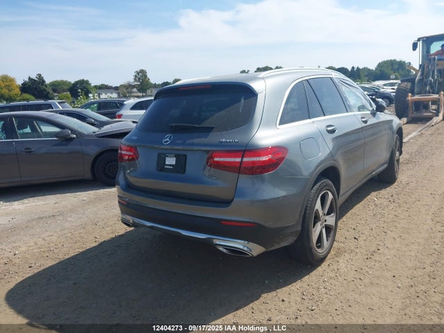 WDC0G4KB7HF229537 Mercedes-Benz m274