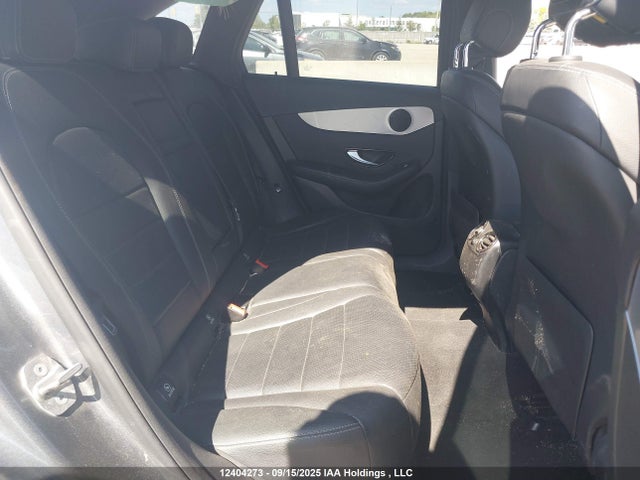 WDC0G4KB7HF229537 Mercedes-Benz m274
